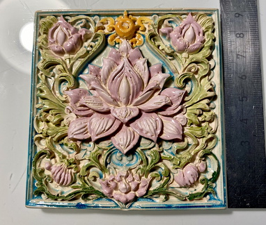 Lotusfliese